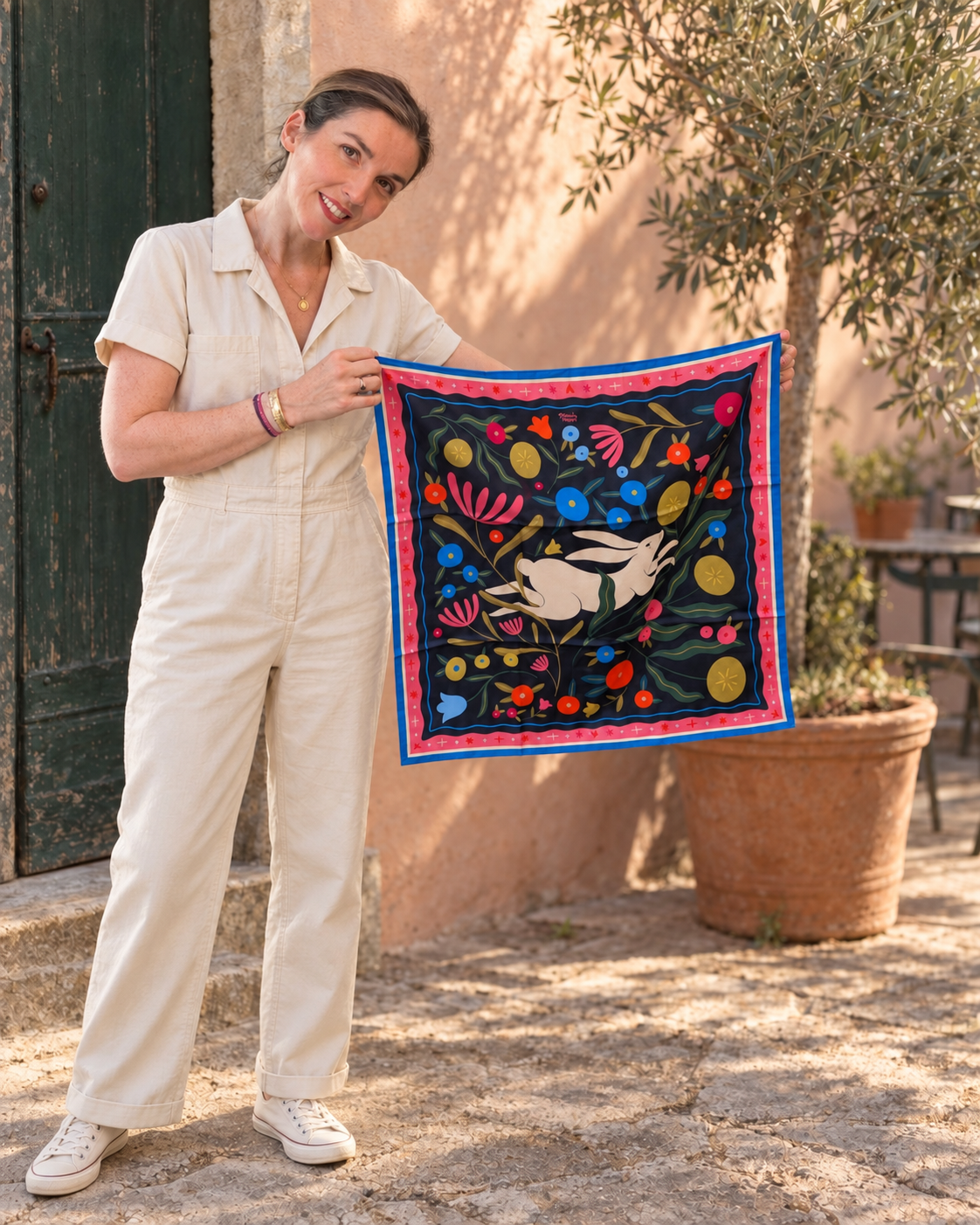 Bandana en satin de coton "Le jardin d'Agathe" par Coralie Fau  | Expédition mi-novembre